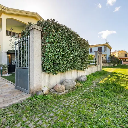Casa Roberta Holiday home *